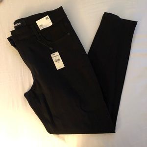 NWT Express Black Midrise Jeggings